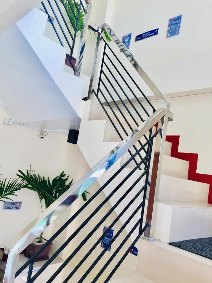 Jprime Apartelle Tuguegarao City Exterior photo
